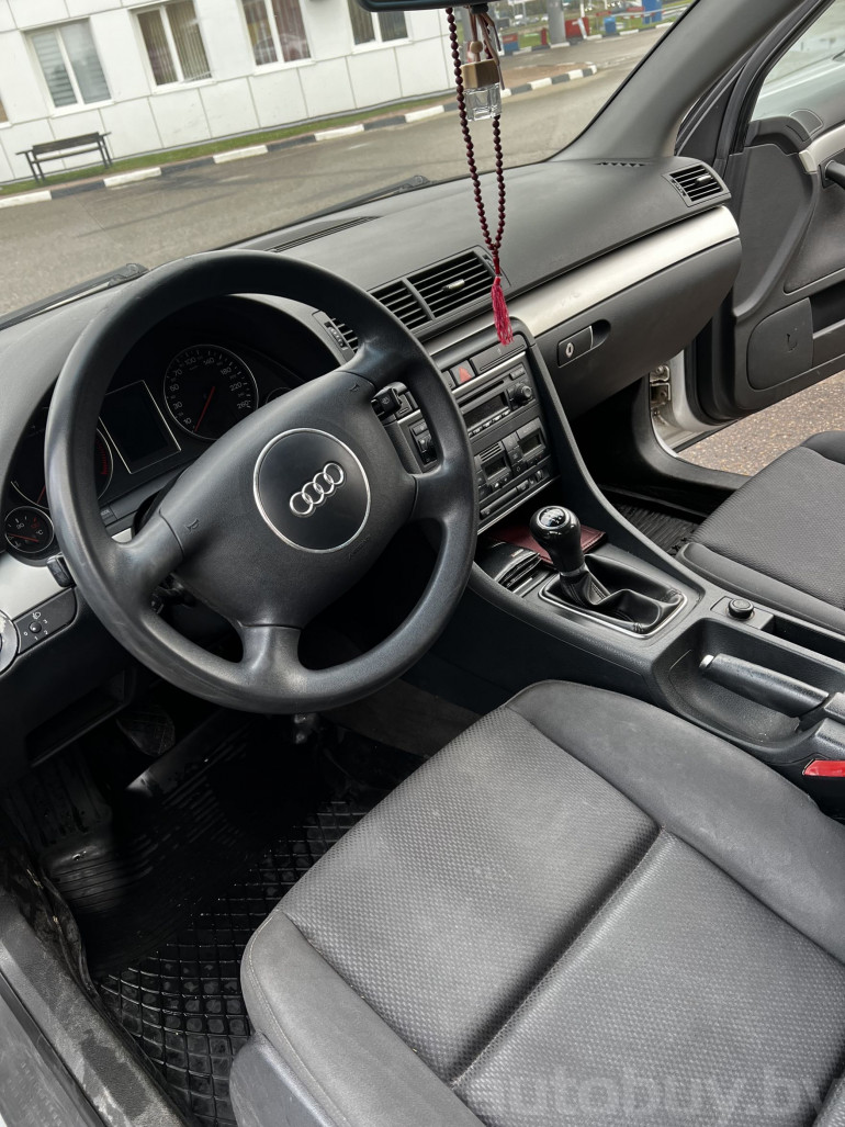 Audi A4 2 поколение (B6), 2004 года