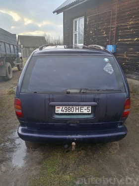 Dodge Caravan