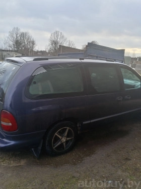 Dodge Caravan