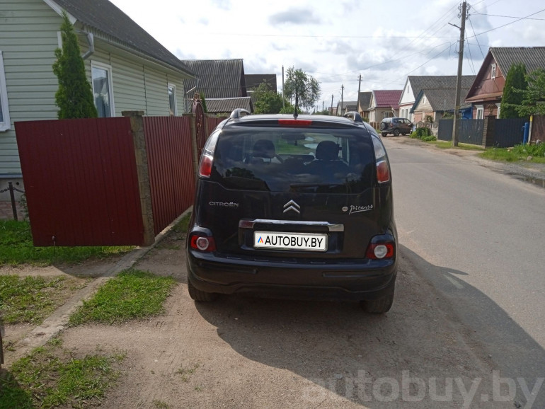 Citroen C3 Picasso 1 поколение, 2010 года