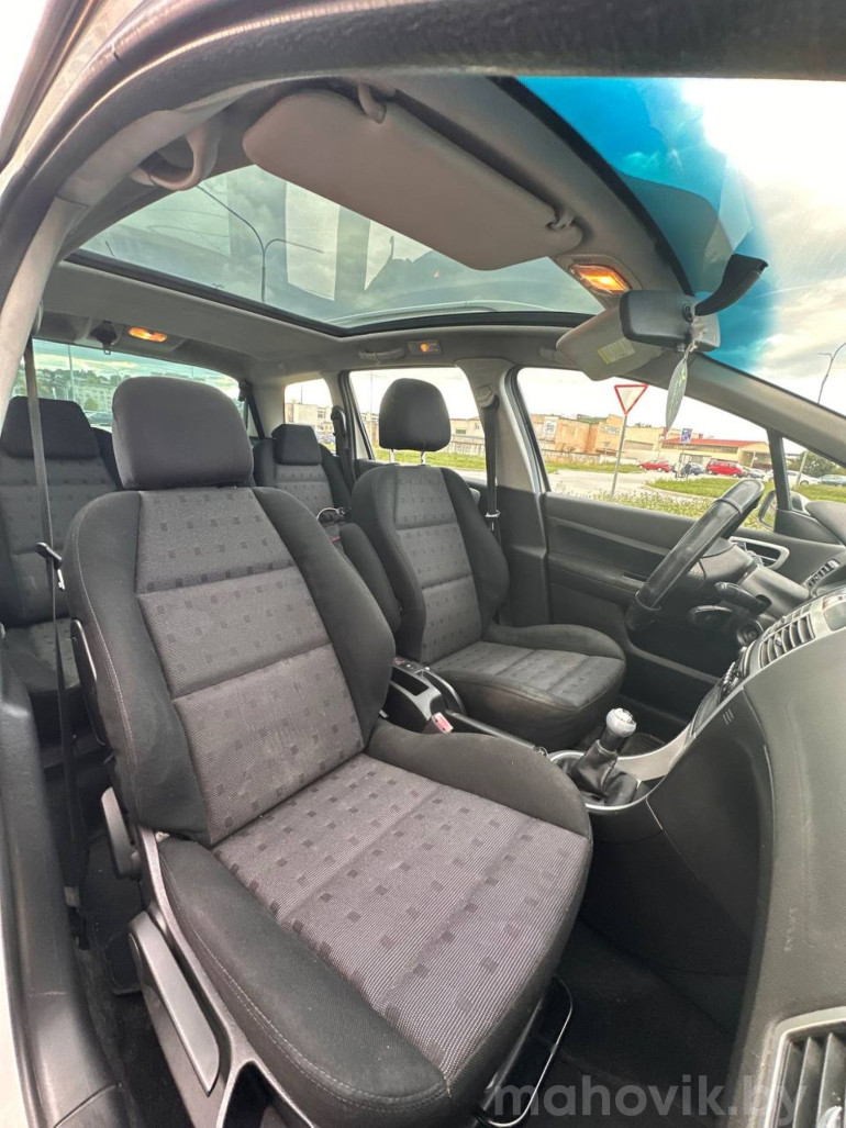Peugeot 307 1 поколение [рестайлинг], 2005 года