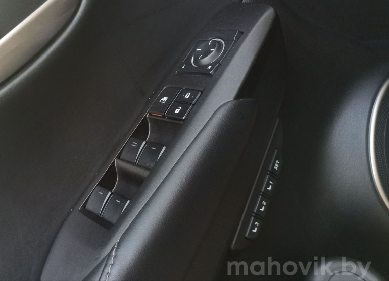 Lexus NX 1 поколение, 2016 года
