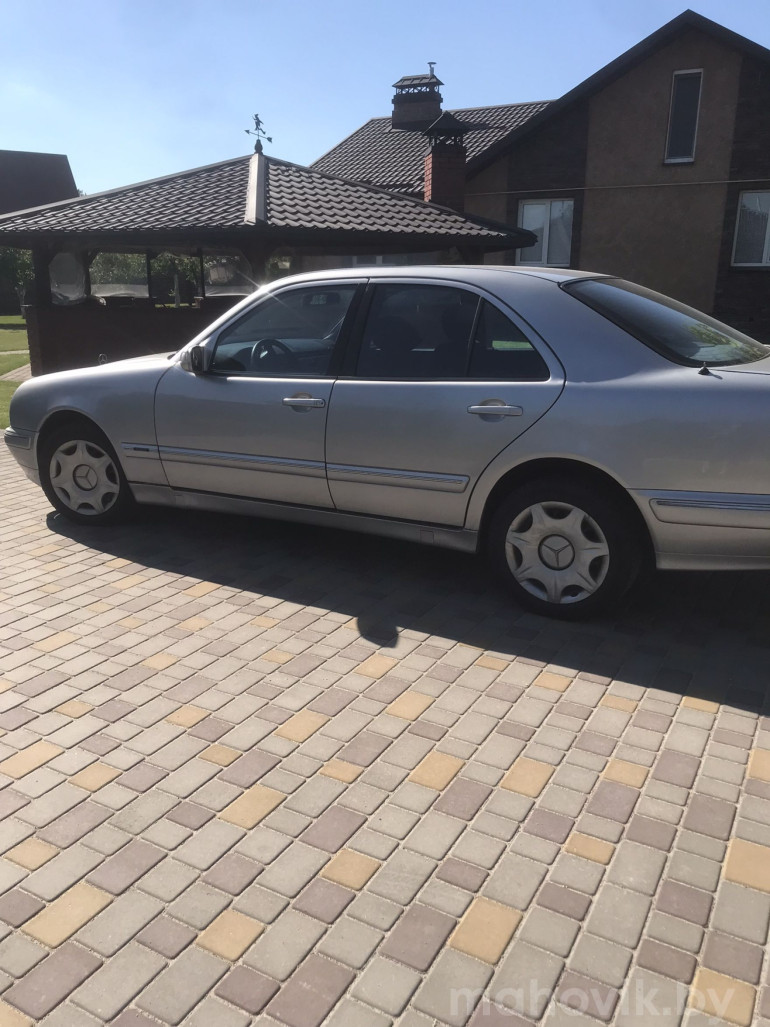 Mercedes-Benz E-Класс 2 поколение (W210/S210) [рестайлинг], 2002 года